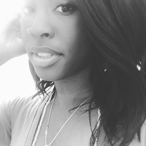 Meet your Posher, Chantelle